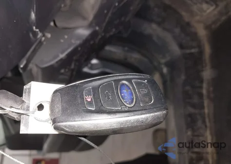 2020 Subaru Outback Premium z USA, uszkodzony, nr VIN 4S4BTAEC3L3234916